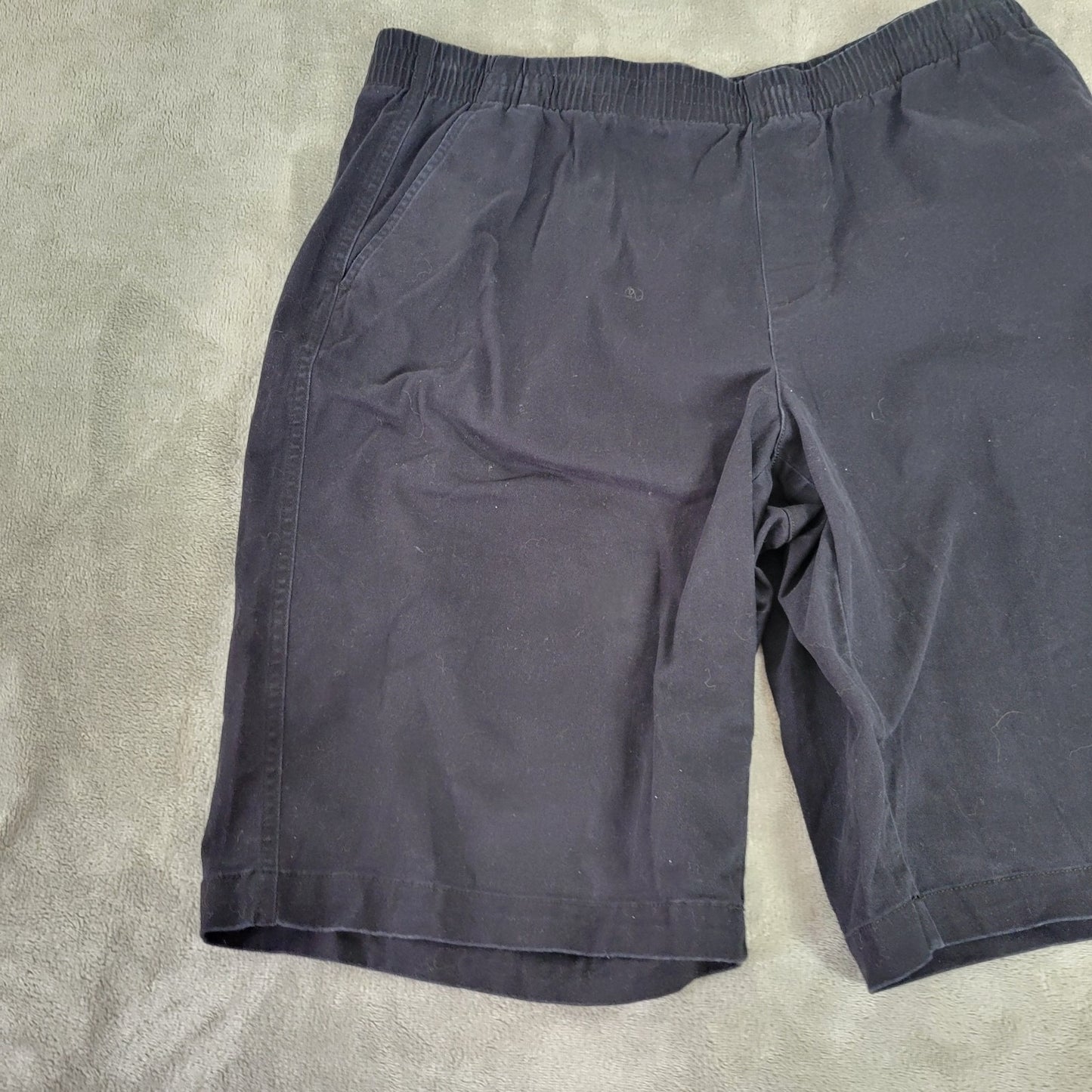 Lands End Womens Shorts 16 Plus Pull On Mid Rise Black Comfort Waist Pockets