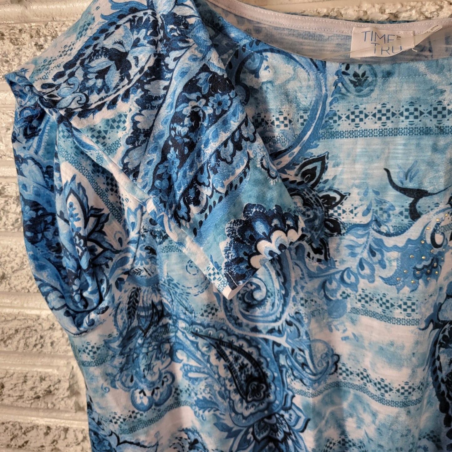 Time Tru Womens Top XXXL 22 Plus Tee Long Sleeve Blue Paisley Polyester Studded