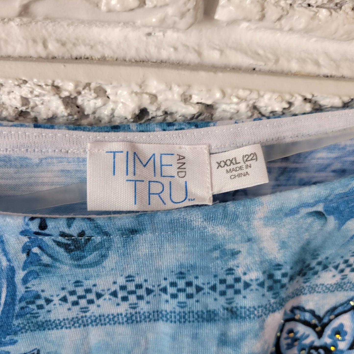 Time Tru Womens Top XXXL 22 Plus Tee Long Sleeve Blue Paisley Polyester Studded