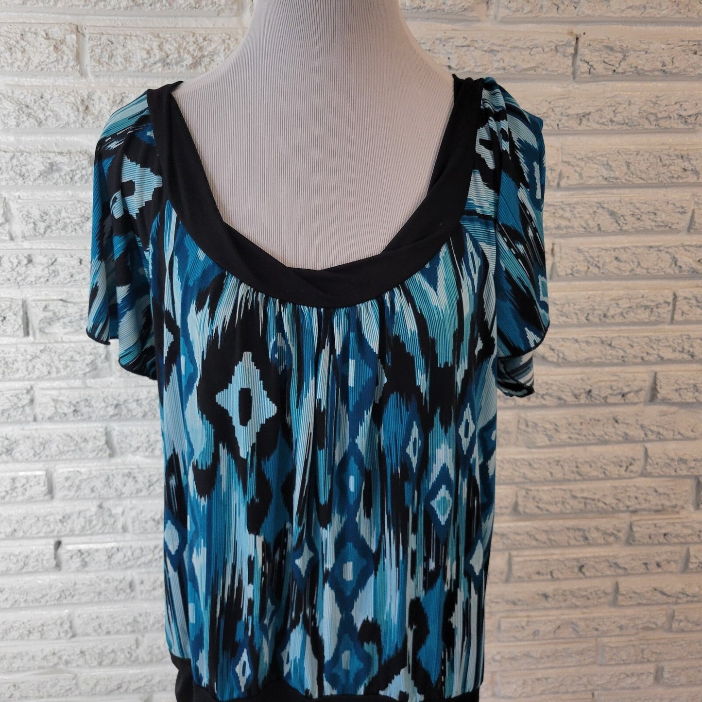 Judith Women 2X Plus Blouse Blue Black Diamond Knit Office Top Short Sleeve