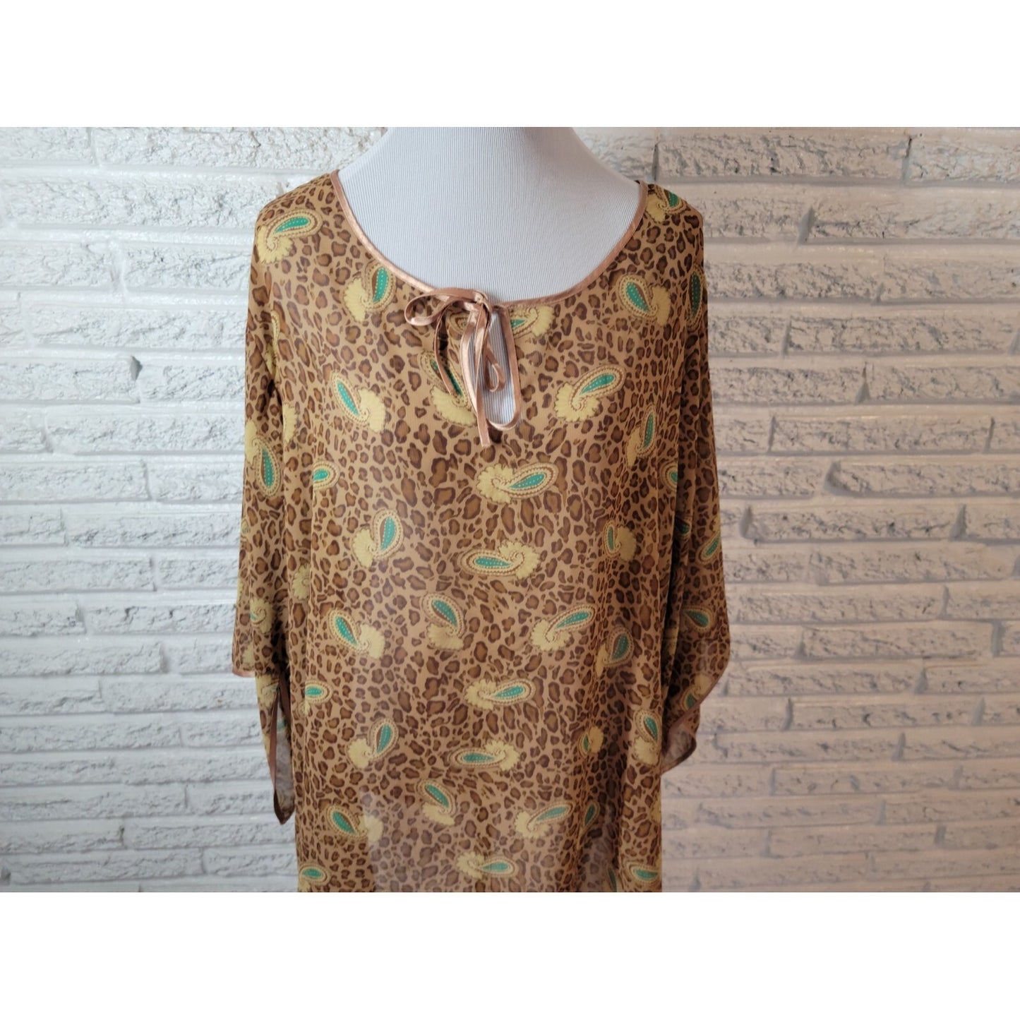 Cabernet Women Pajama Top 2X Plus Slit 3/4 Sleeve Tan Animal Print Sheer Sexy