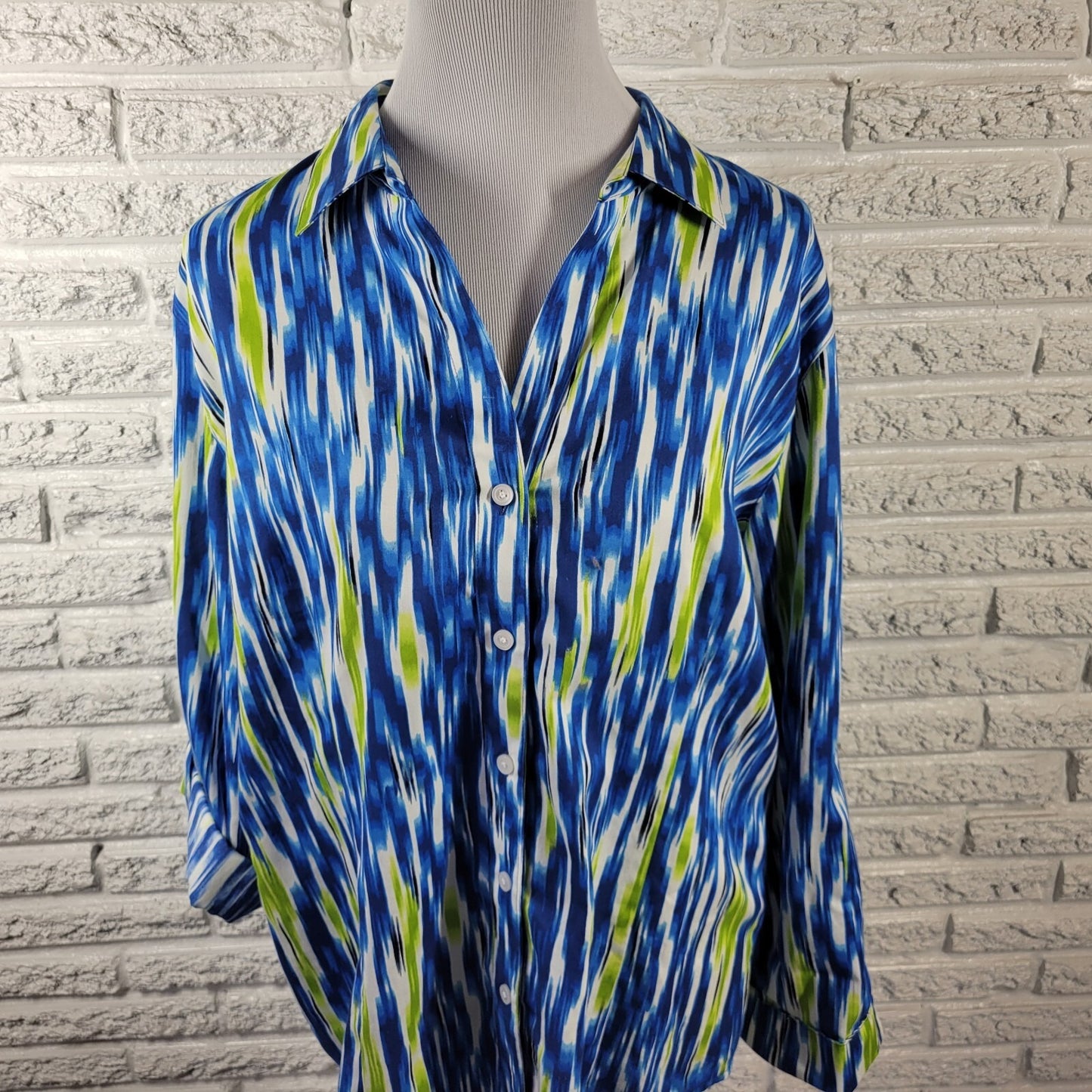 Westbound Womens Top Extra Large Roll Tab Sleeve Wrinkle Free Blue Watercolor