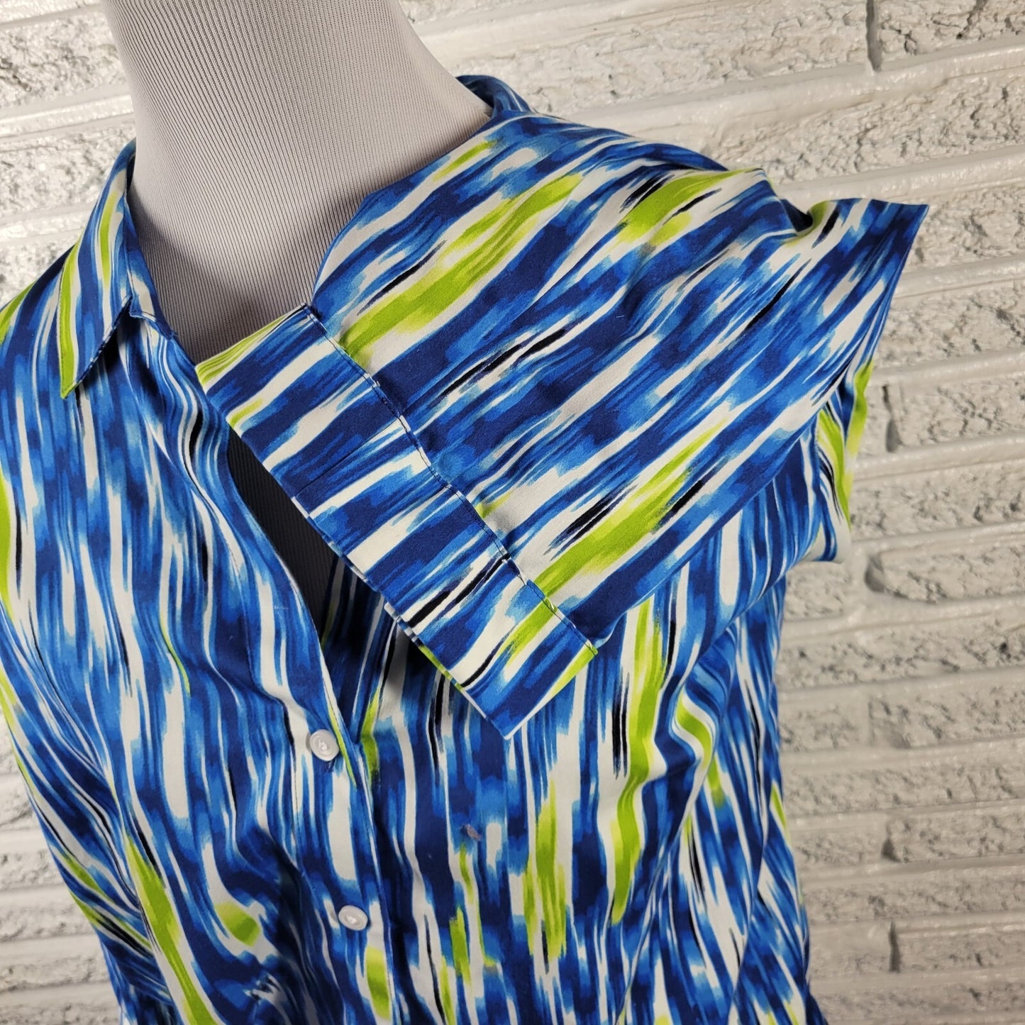 Westbound Womens Top Extra Large Roll Tab Sleeve Wrinkle Free Blue Watercolor