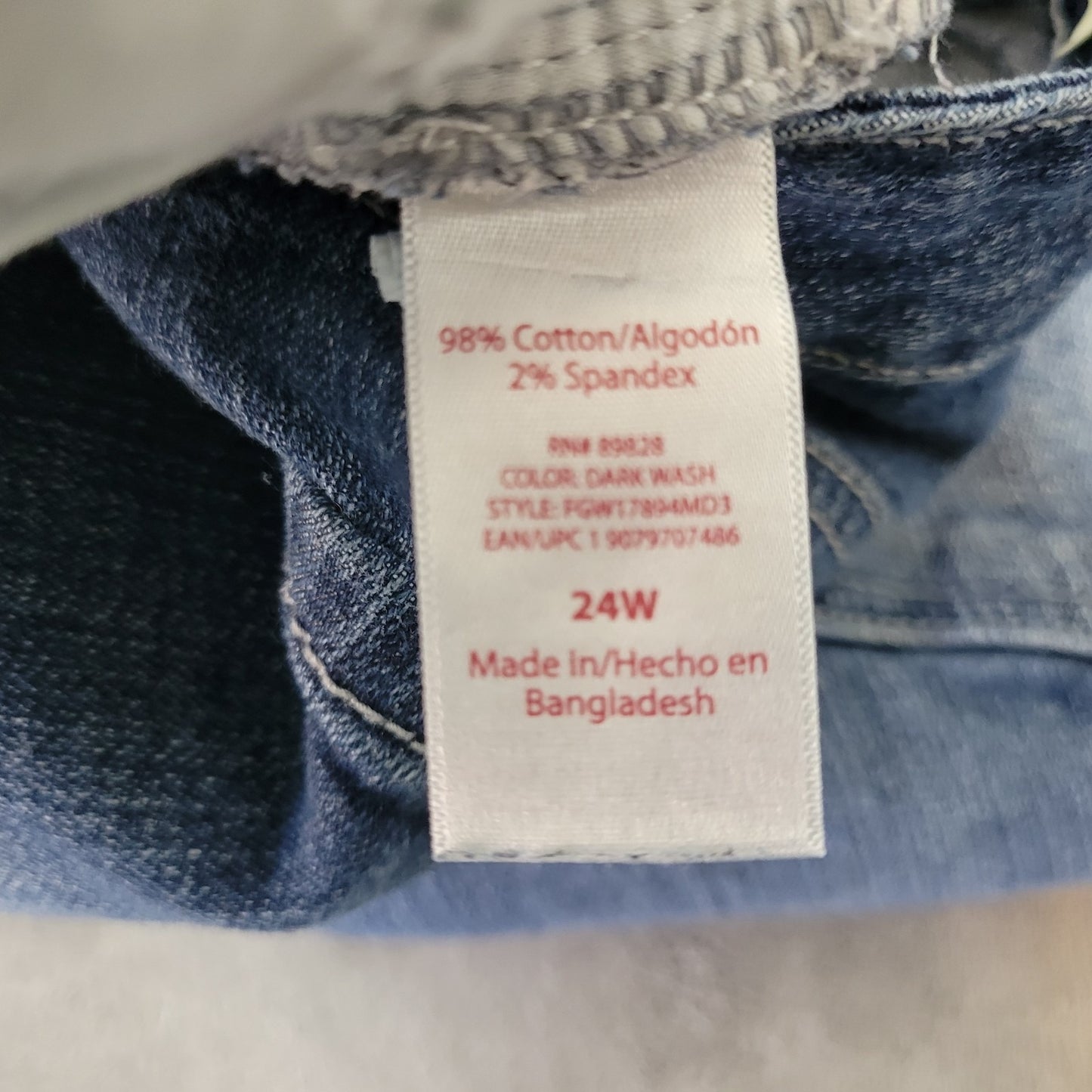 Faded Glory 24W Plus Distressed Dark Blue Straight Leg Denim Jeans Stretch