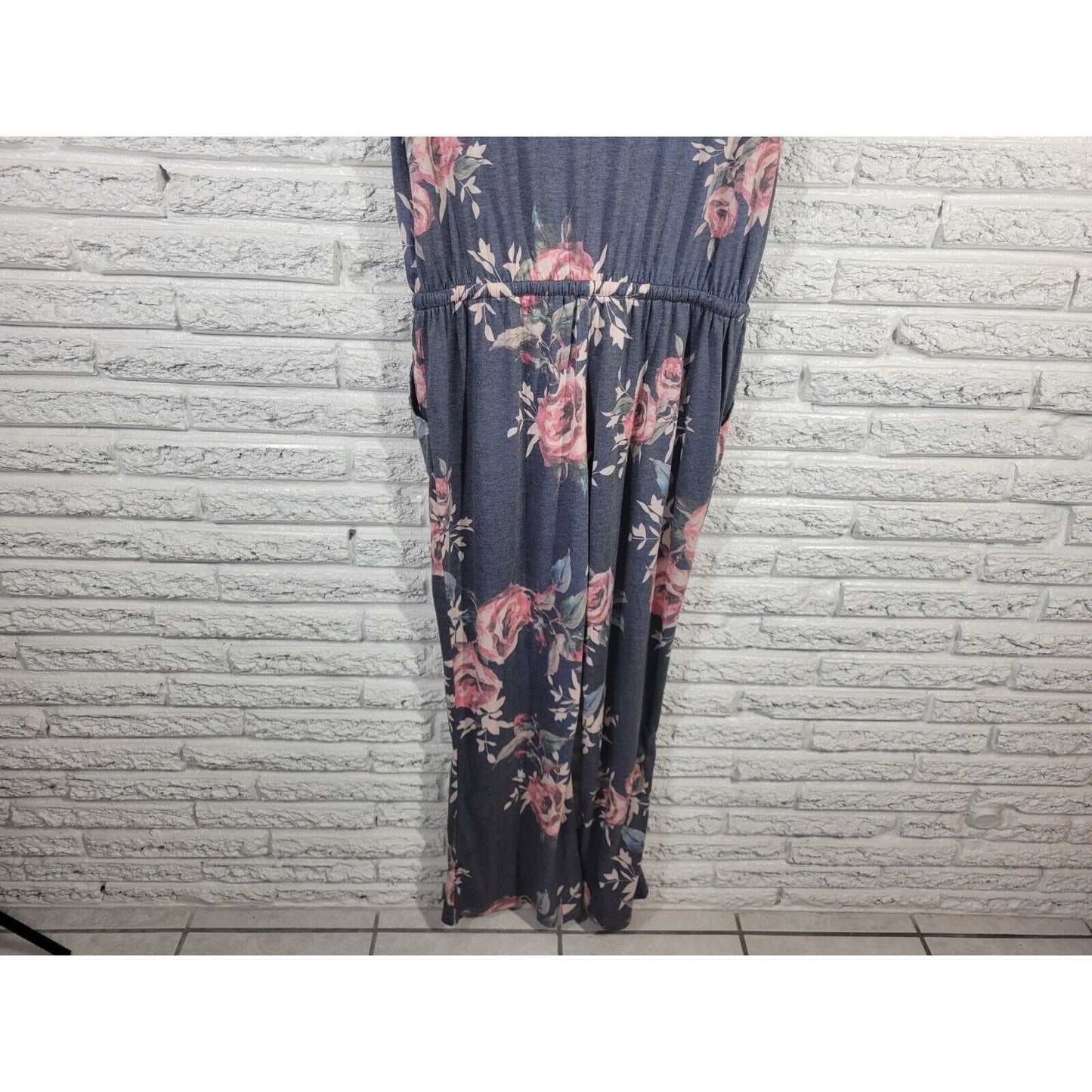 Tickled Teal Women Jumpsuit Extra Large Short Sleeve Gray Floral Back Keyhole