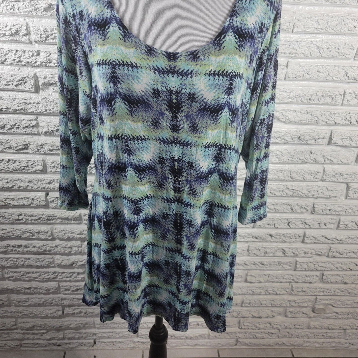 Rose Olive Women Top 1X Plus Tunic 3/4 Sleeve Blue Watercolor Lightweight Rayon