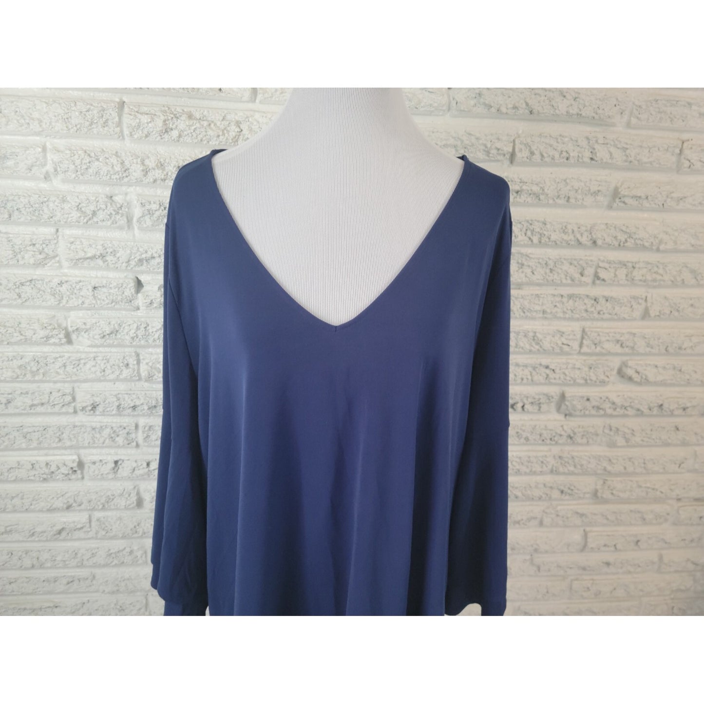 Lane Bryant Womens Top 22 24 Plus Bell Sleeve Pullover Blue Poly Blend Office