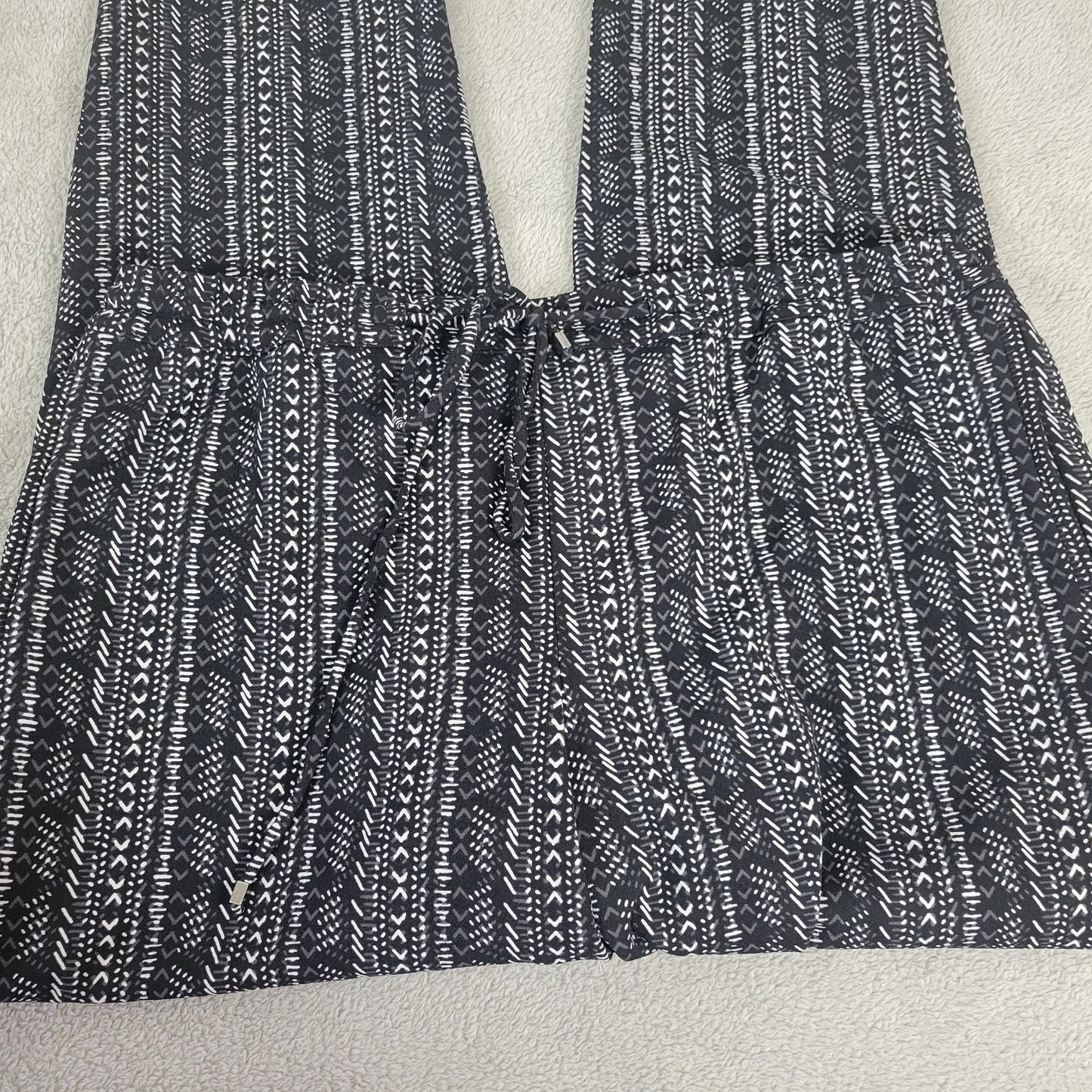 Cato Est 1946 Womens Pants 18W 20W Plus Pull On Straight Leg Black Geometric