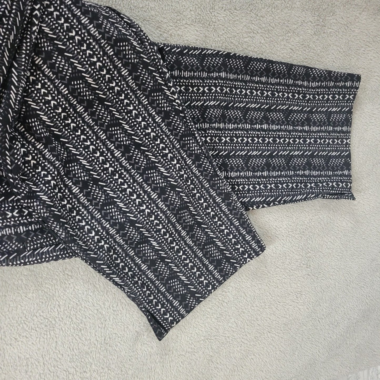 Cato Est 1946 Womens Pants 18W 20W Plus Pull On Straight Leg Black Geometric