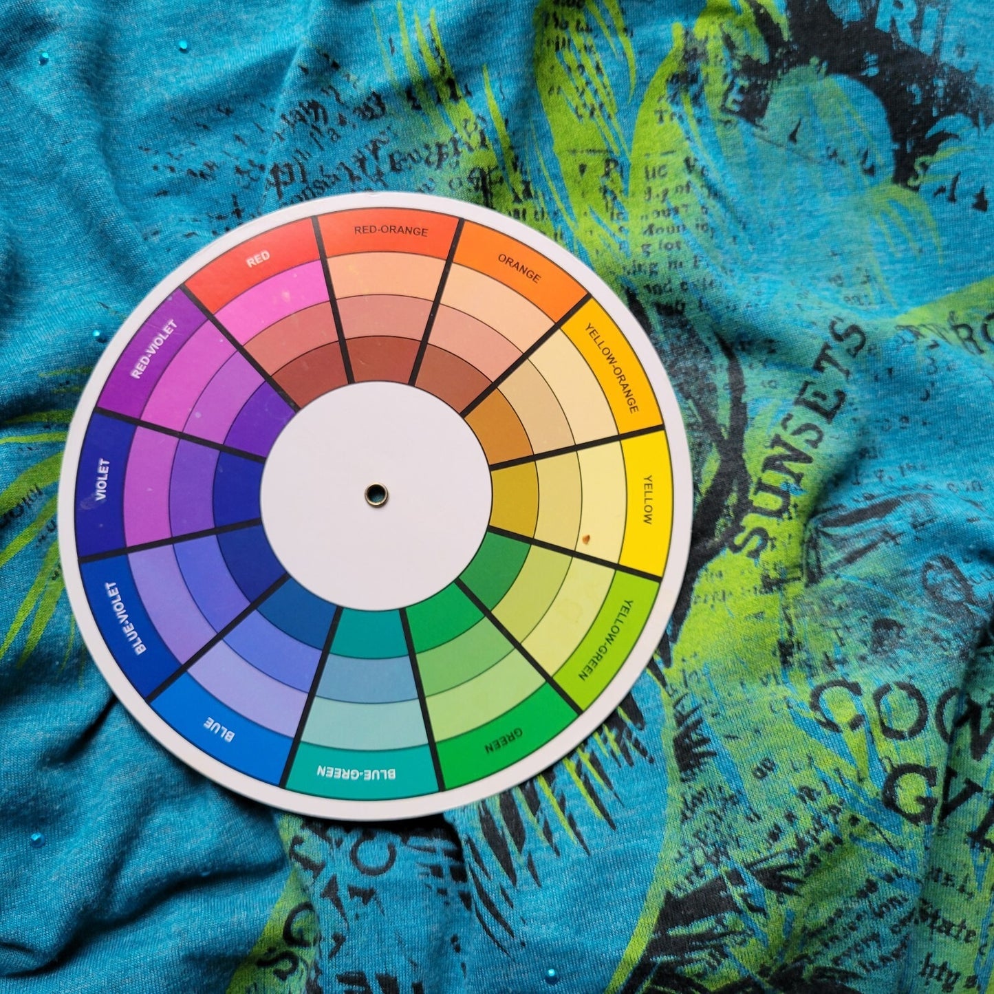 Catherines Womens Top 1X Plus Tee Blue Tropical Poly Blend Split Crochet Back