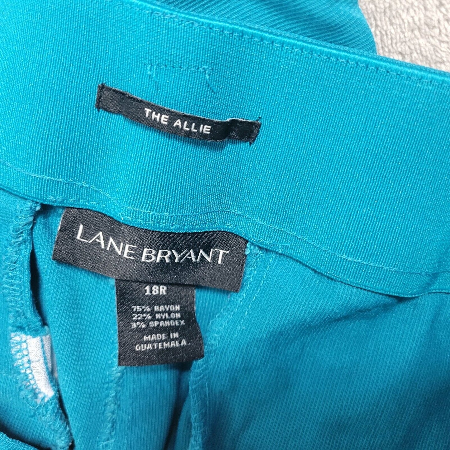 Lane Bryant Allie Womens Pants 18R Plus Cropped Blue Comfort Waist Pockets Zip