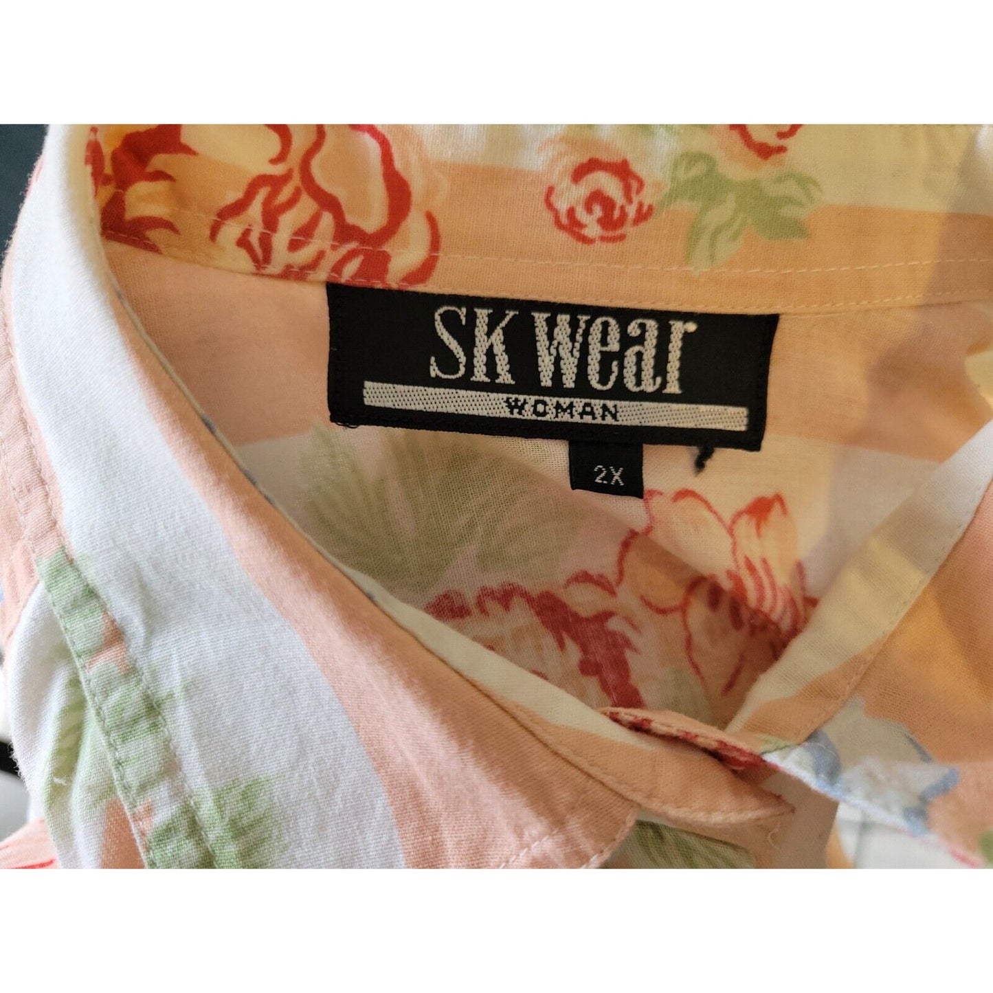 SK Wear Womens Shirt 2X Plus Short Sleeve Button Up Pink Floral Cotton Casual