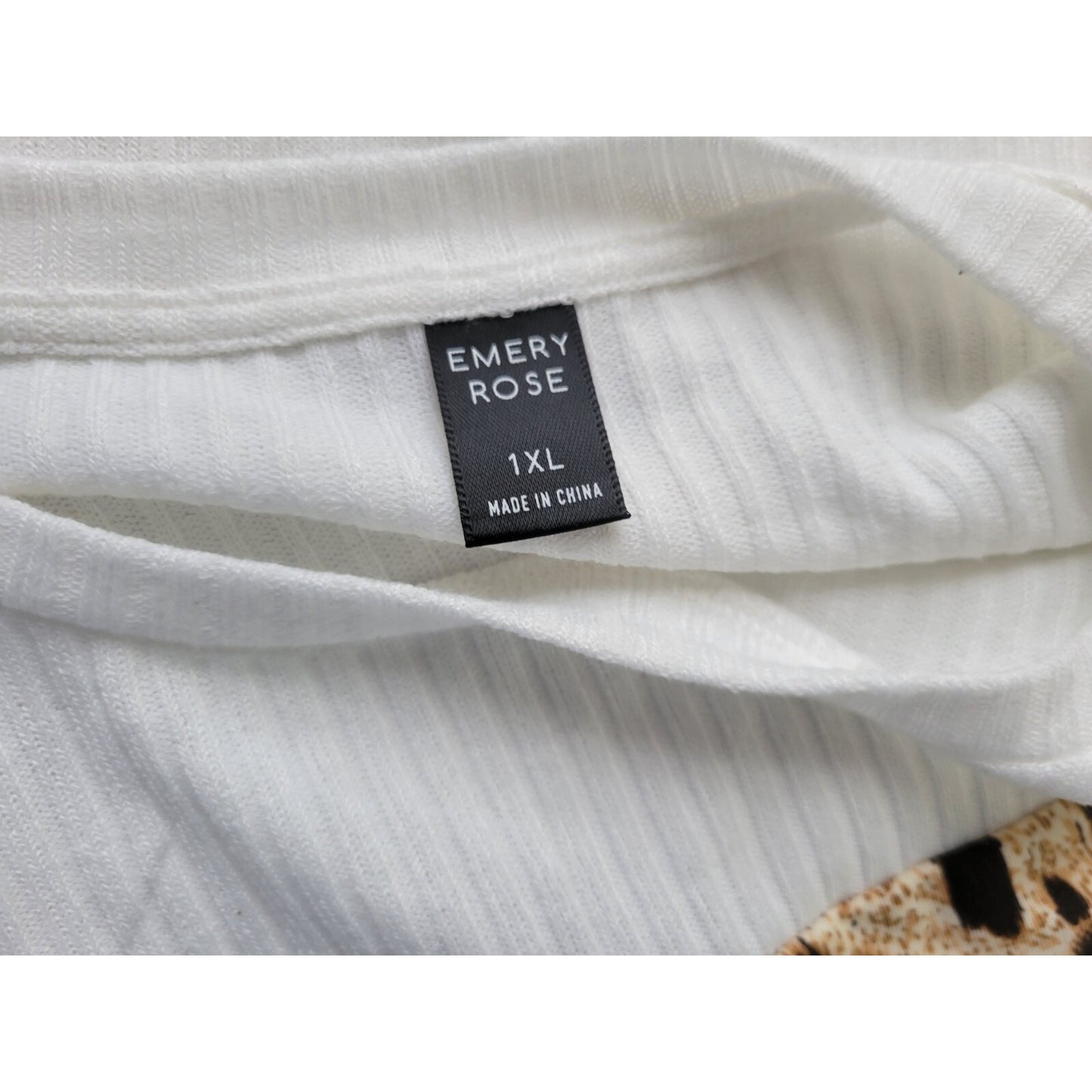 Emery Rose Womens Top 1XL Plus Long Sleeve Knit Brown Animal Print Lightweight