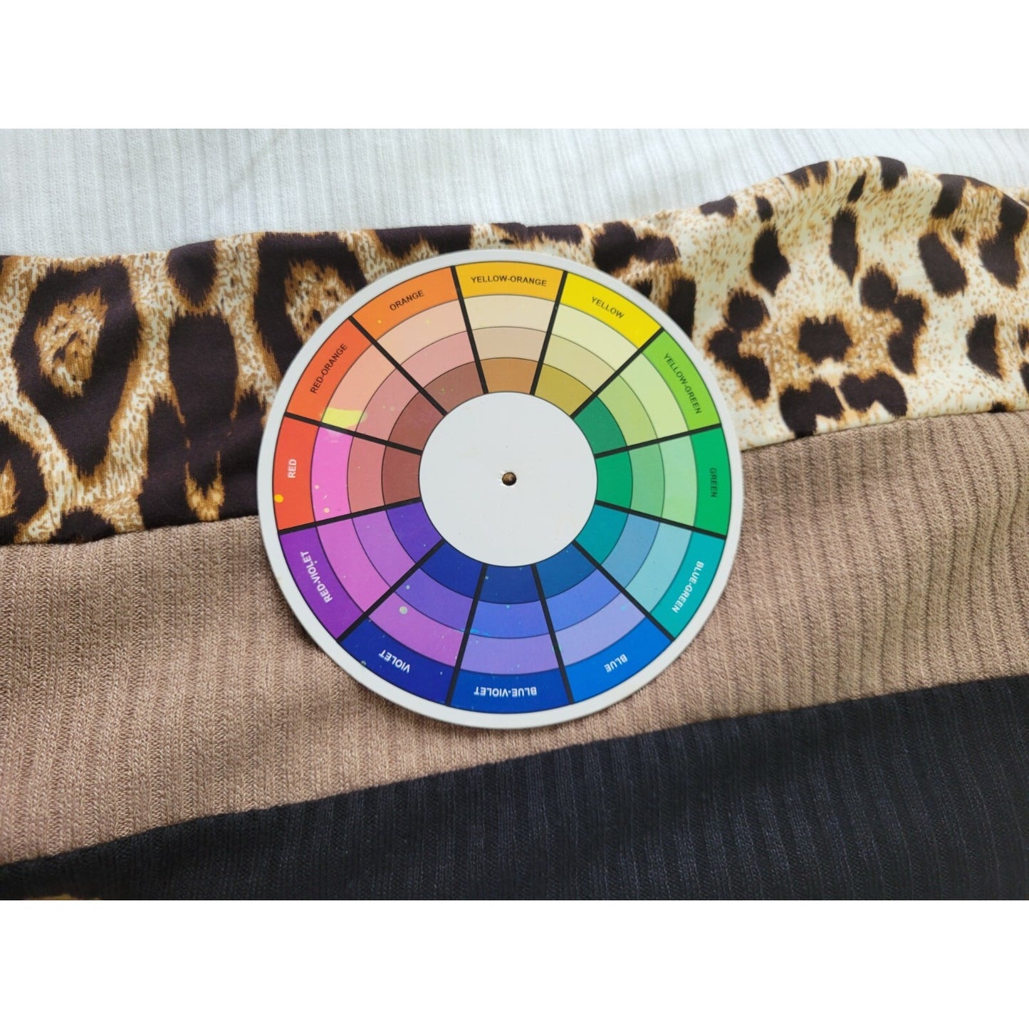 Emery Rose Womens Top 1XL Plus Long Sleeve Knit Brown Animal Print Lightweight