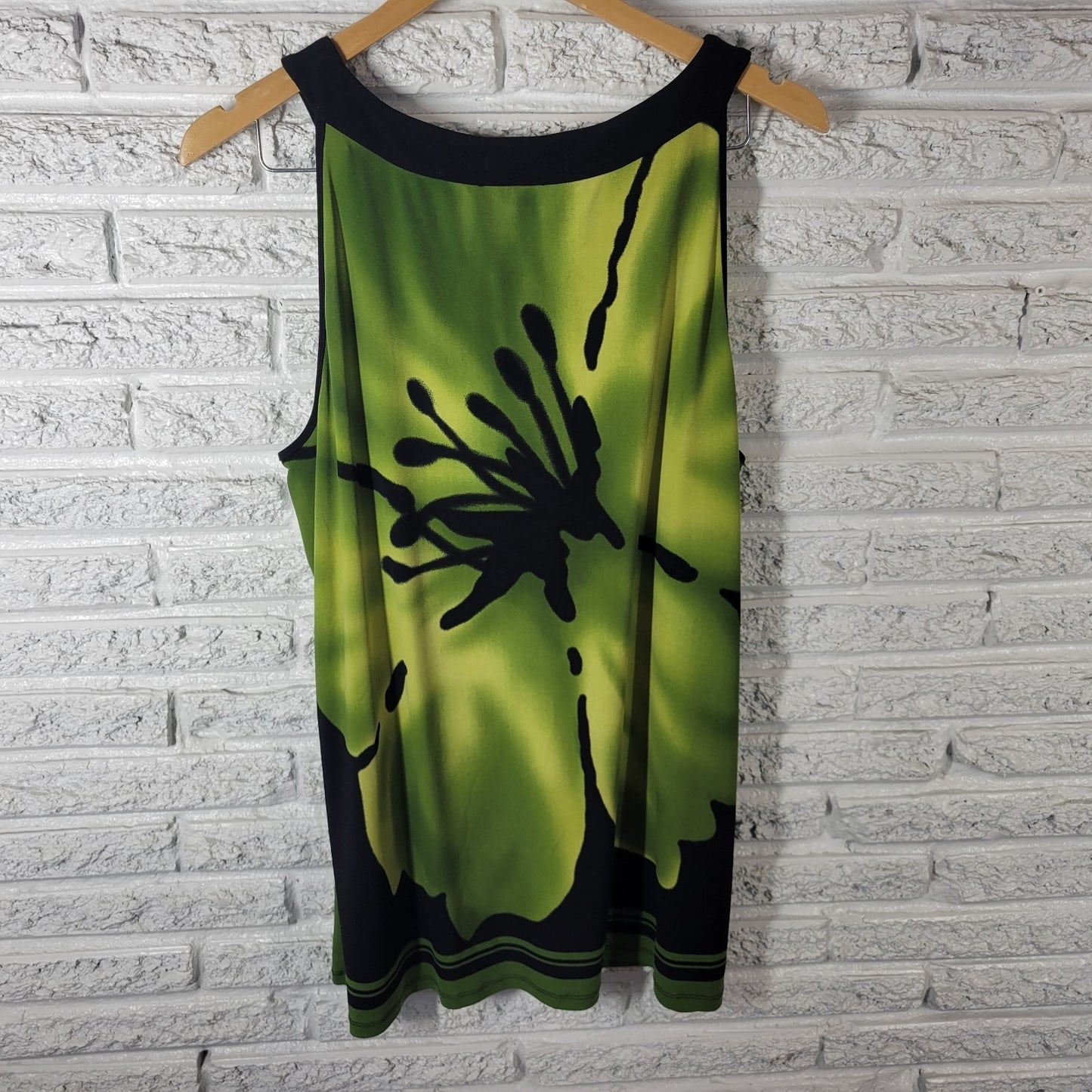 Style Co Womens Top Extra Large XL Swing Sleeveless Green Floral Poly Blend