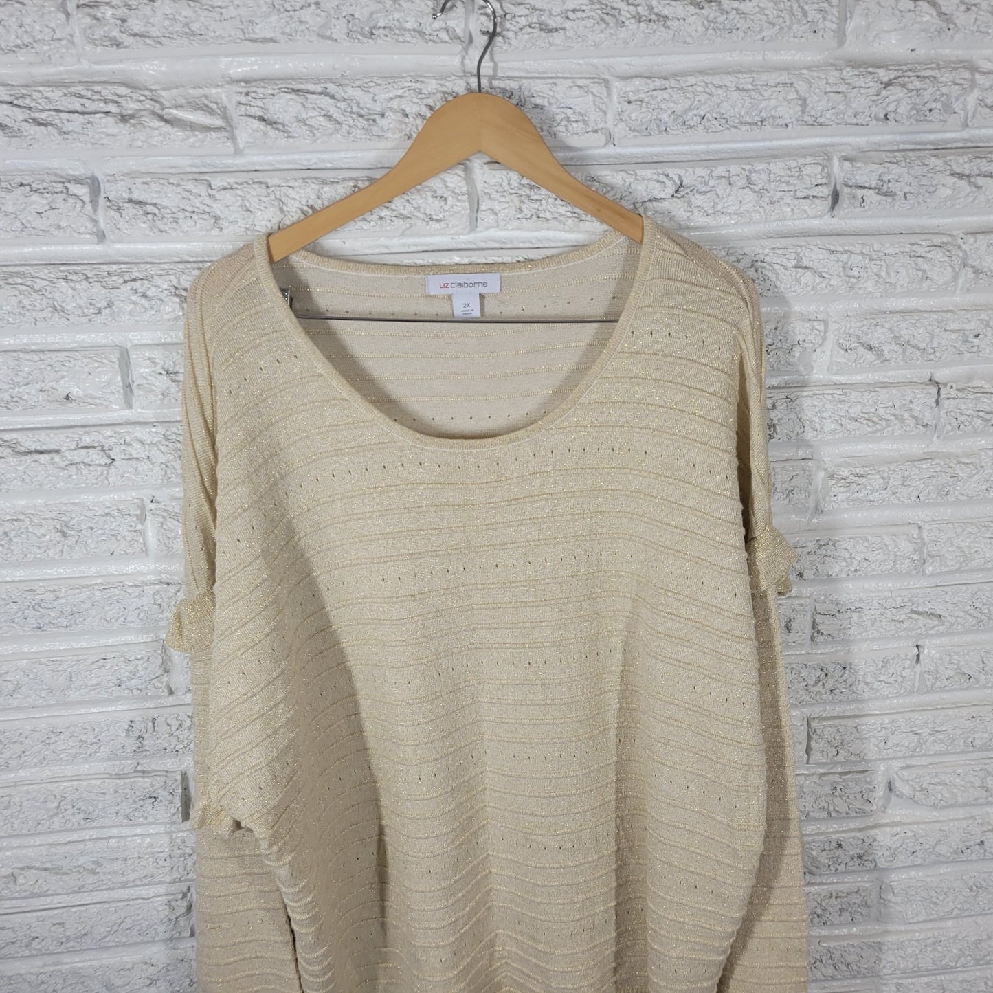 Liz Claiborne Womens Sweater 2X Plus Ruffle Sleeve Gold Metallic Pleated Party