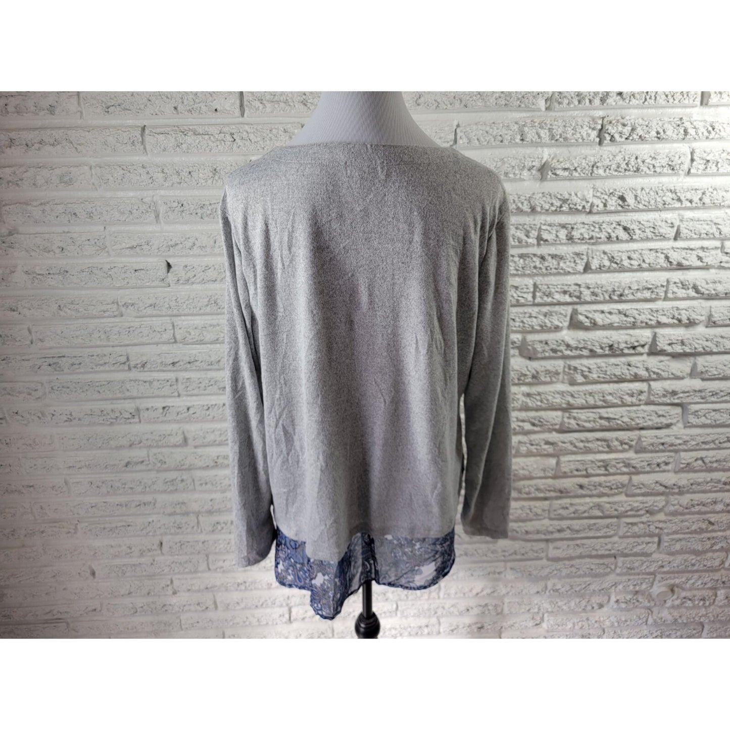 Live Let Live Women Top 1X Plus Tunic Knit Long Sleeve Poly Blend Blue Paisley