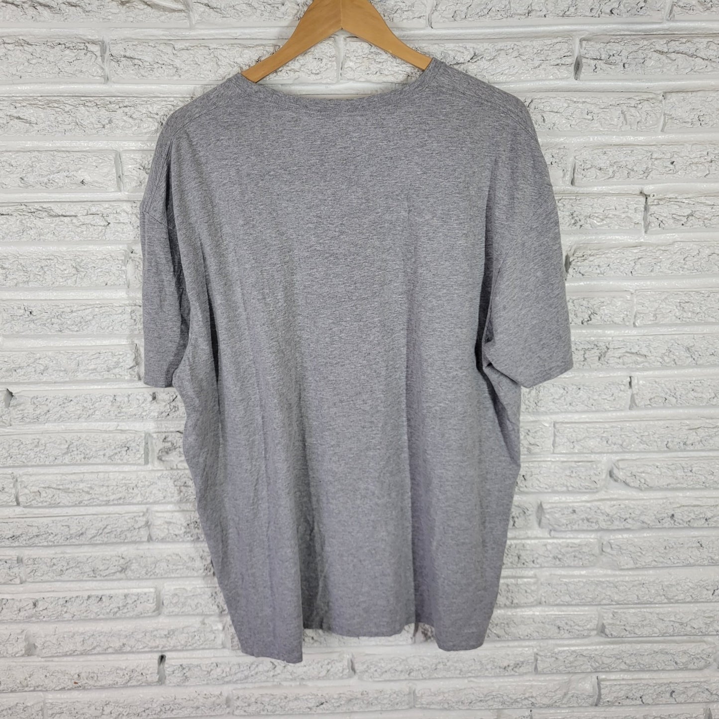 Disney Mickey Mouse Women's 2XL Plus Size Gray Top Short Sleeve  NOV82E