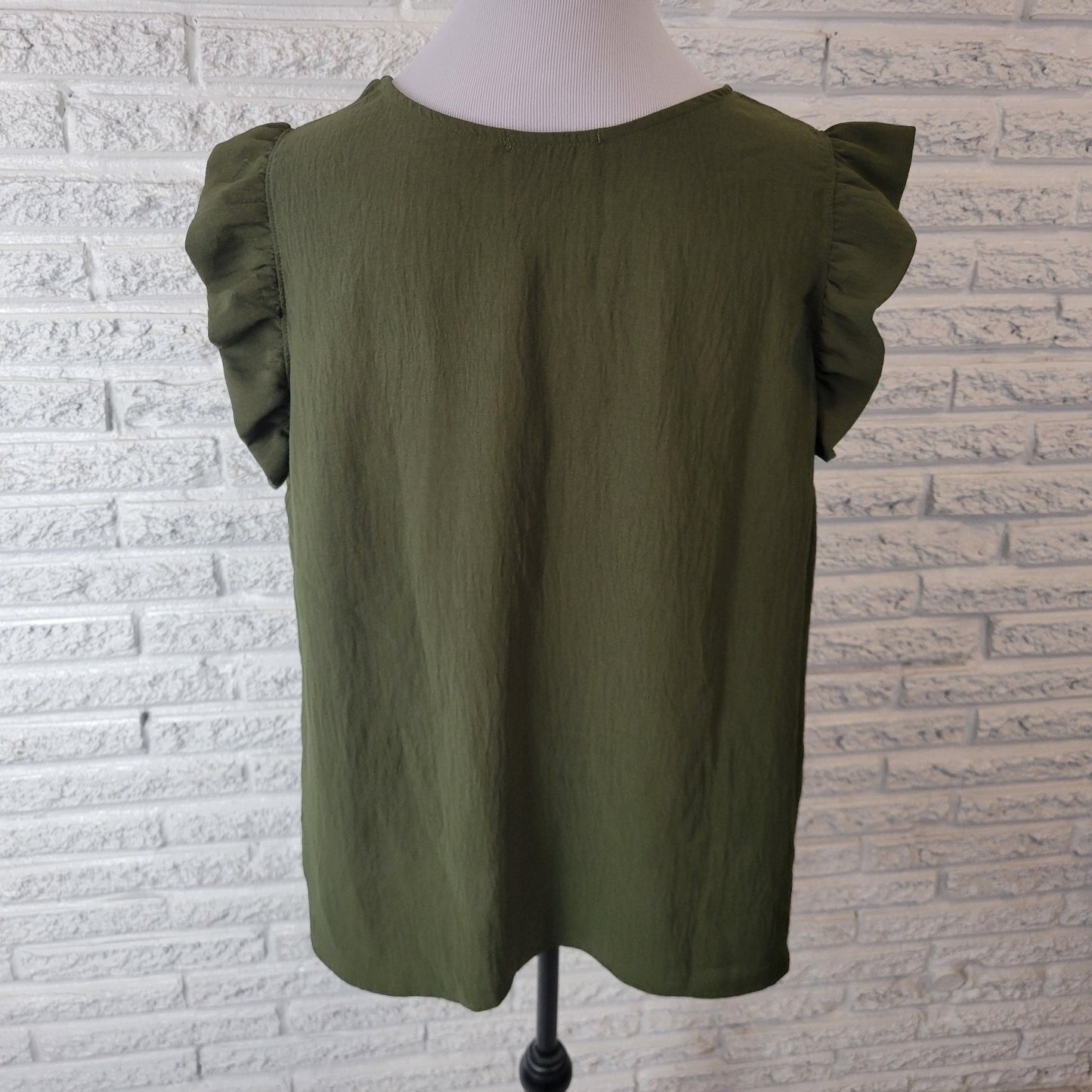 Kaleigh Women Top 1X Plus Ruffle Sleeve Green Lightweight Polyester Casual Comfy