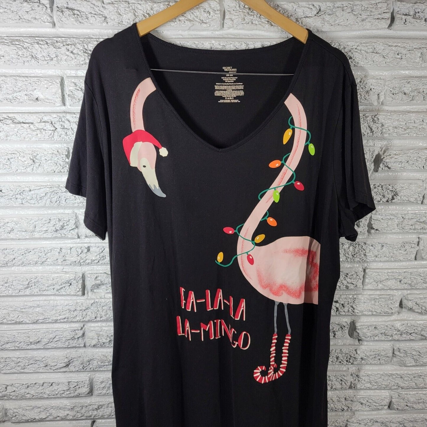 Christmas Secret Treasures Women Pajama 2X 3X Fa La La Flamingo Black Loungewear