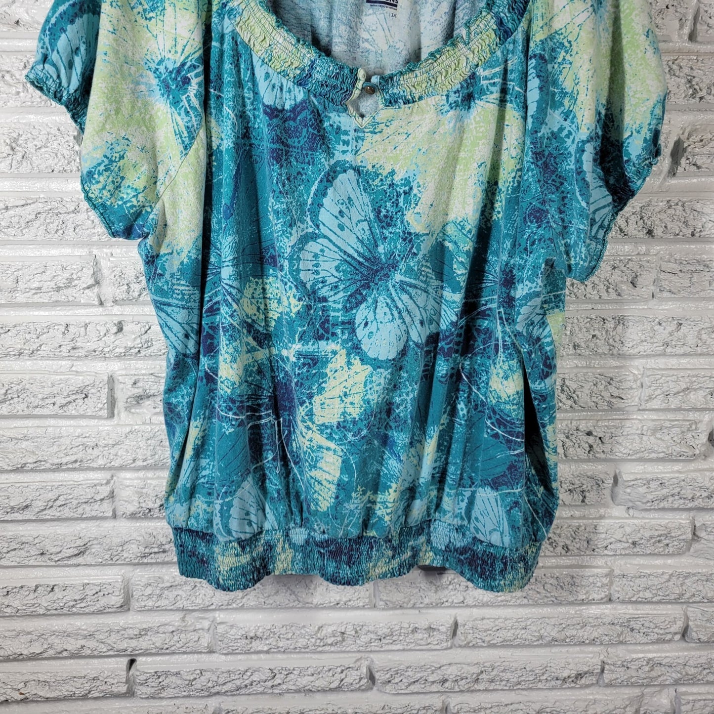 Basic Editions Women Top 3X Plus Peplum Blue Tie Dye Butterflies Keyhole Cotton