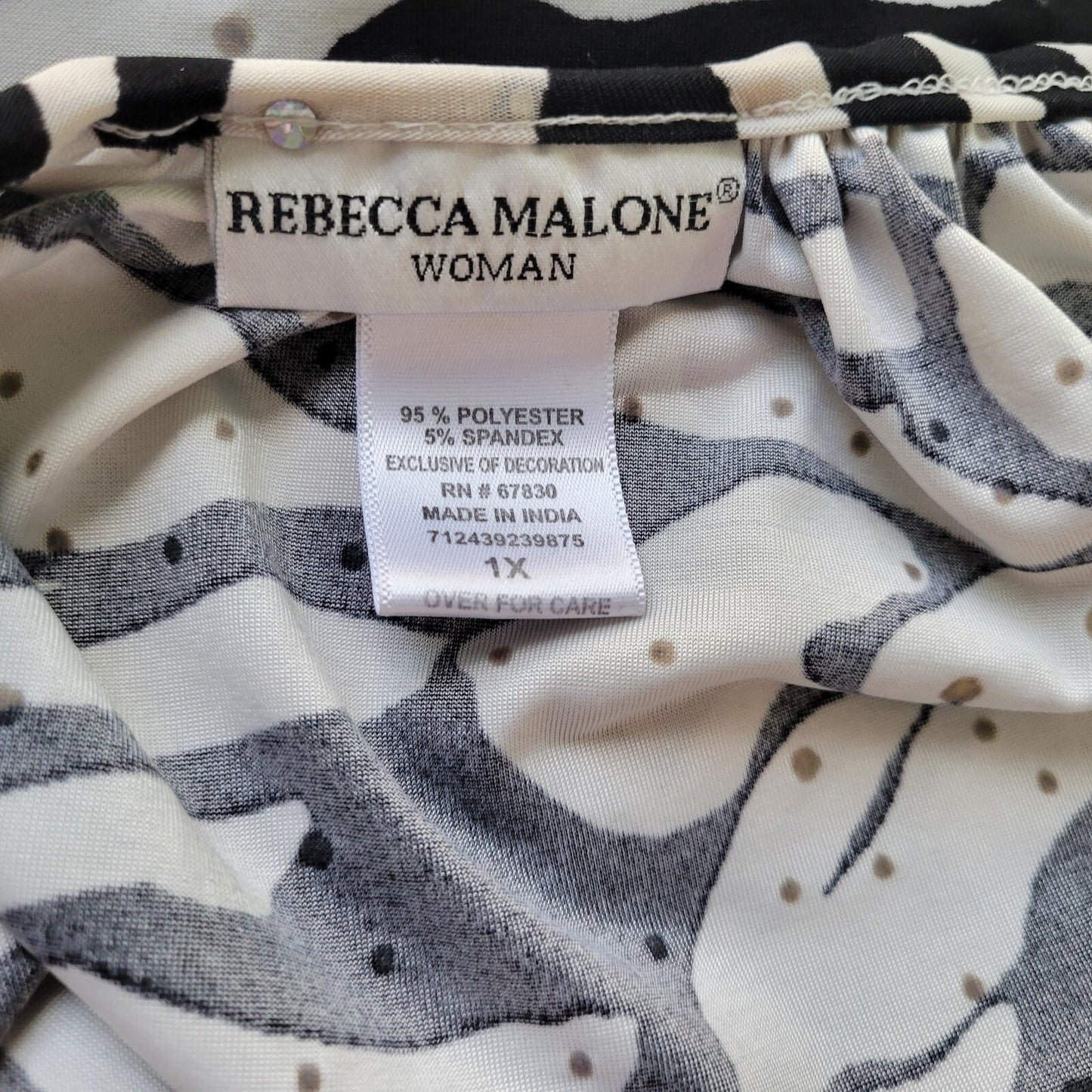 Rebecca Malone Womens Top 1X Plus 3/4 Sleeve Black Floral Sequins Poly Blend