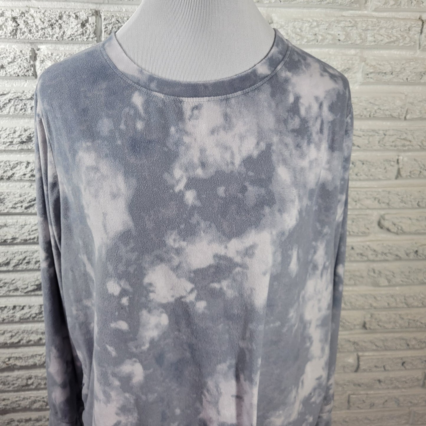 Cuddl Duds Women Sweatshirt XL Pullover Gray Tie Dye Pajama Soft Fleece