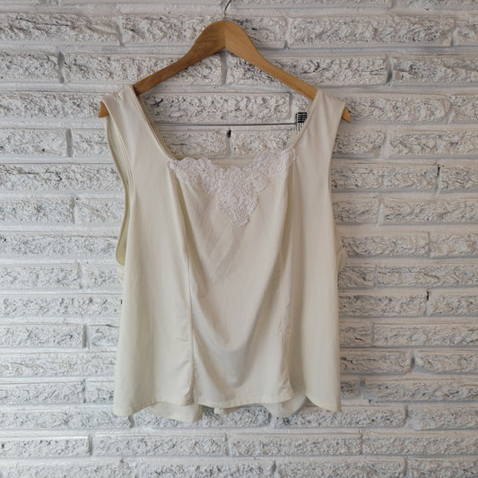 Cato Womens Top 22W 24W Plus Tank White Crochet Trim Poly Blend Lightweight