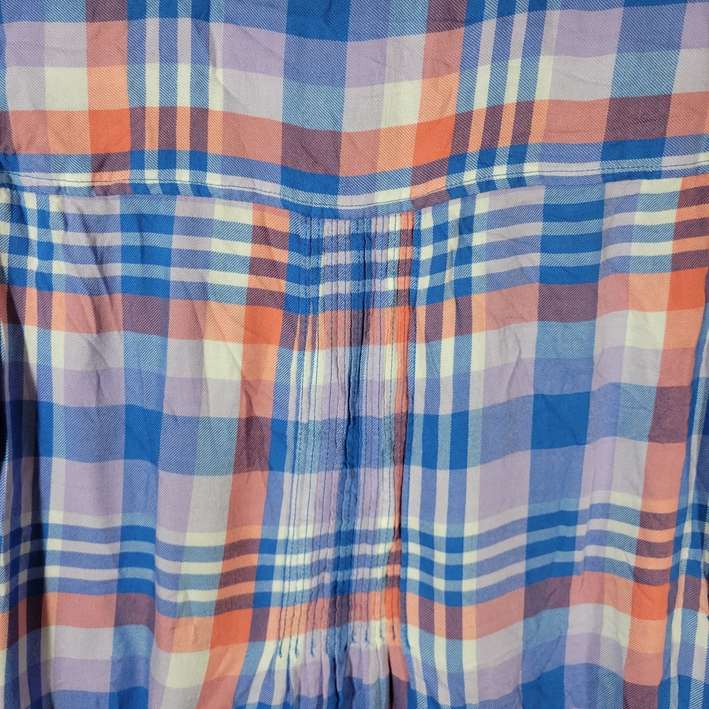 Terra Sky Womens Top 2X Plus Sleeveless Collar Button Up Pintucked Blue Plaid