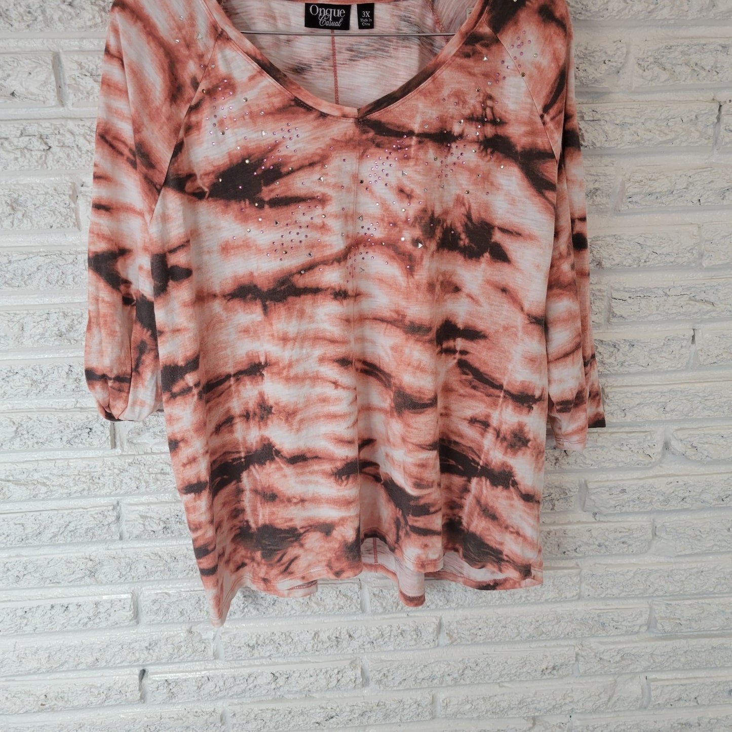 Onque Casual Womens Top 3X Plus Tee 3/4 Sleeve Comfy Pink Black Tie Dye Studded