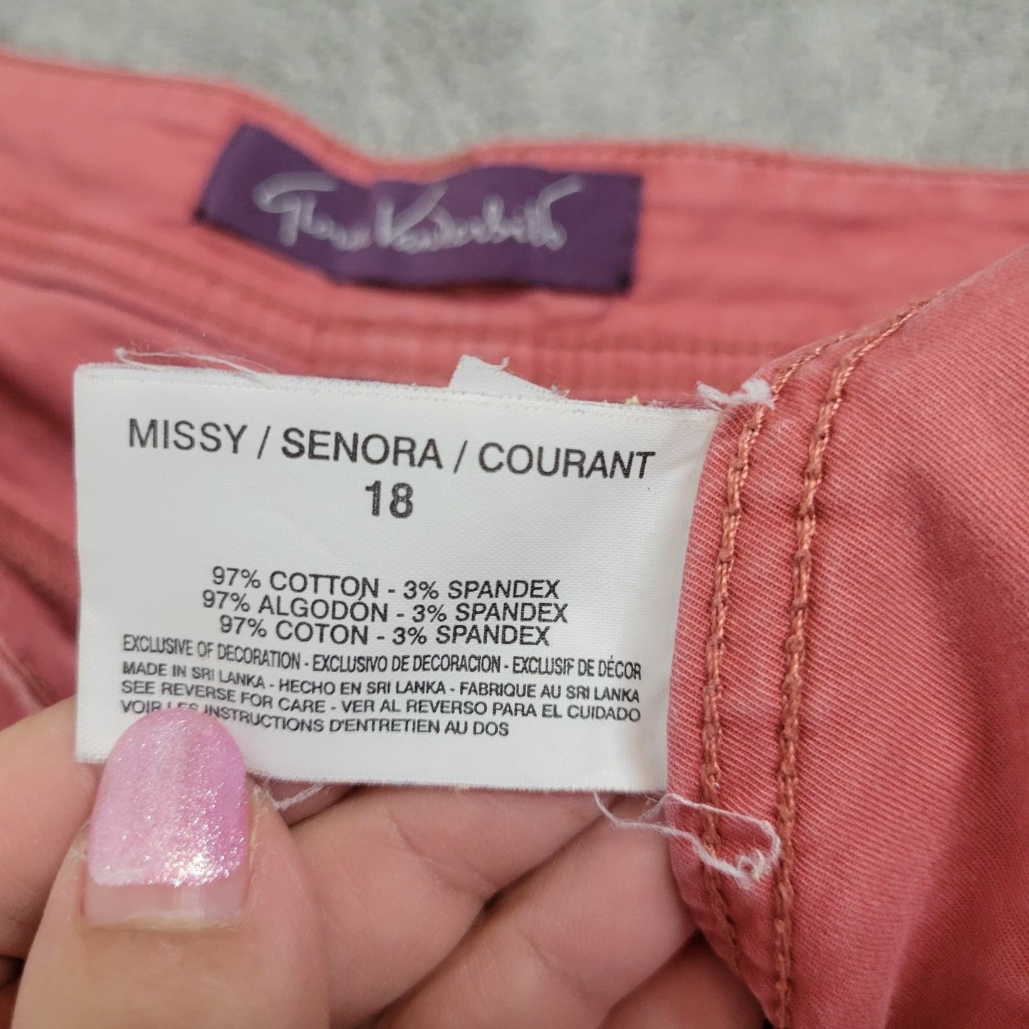 Gloria Vanderbilt Womens Shorts Pink Denim 18 Plus Cotton Blend Zip Fly Stretch