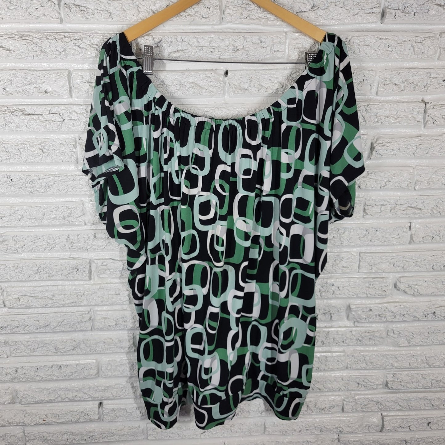Worthington Women's 2X Plus Green Black Geometric Tunic Dolman Sleeve Keyhole