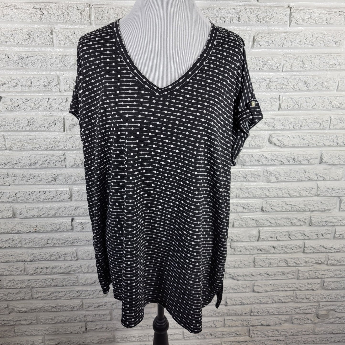 Westbound Womens Plus Size 2X Tunic Blouse Black White Geometric V-Neck BLA162E