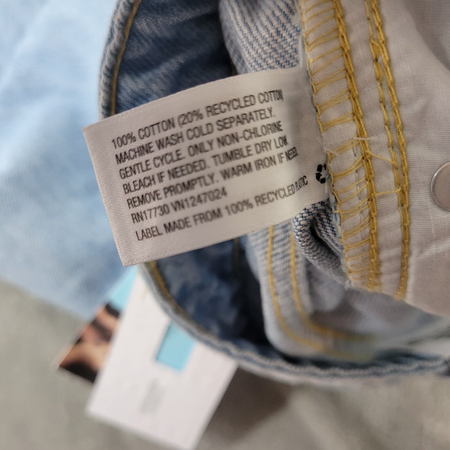 Future Collective Womens Jeans 28 Cropped Straight Leg Blue Denim Zip Raw Hem