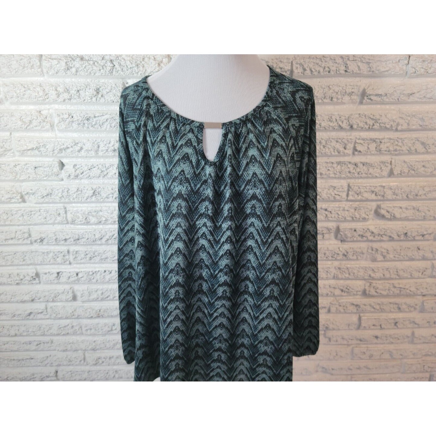 Faded Glory Womens Top 2X Plus Tunic Knit Zig Zag Blue Geometric Keyhole Office