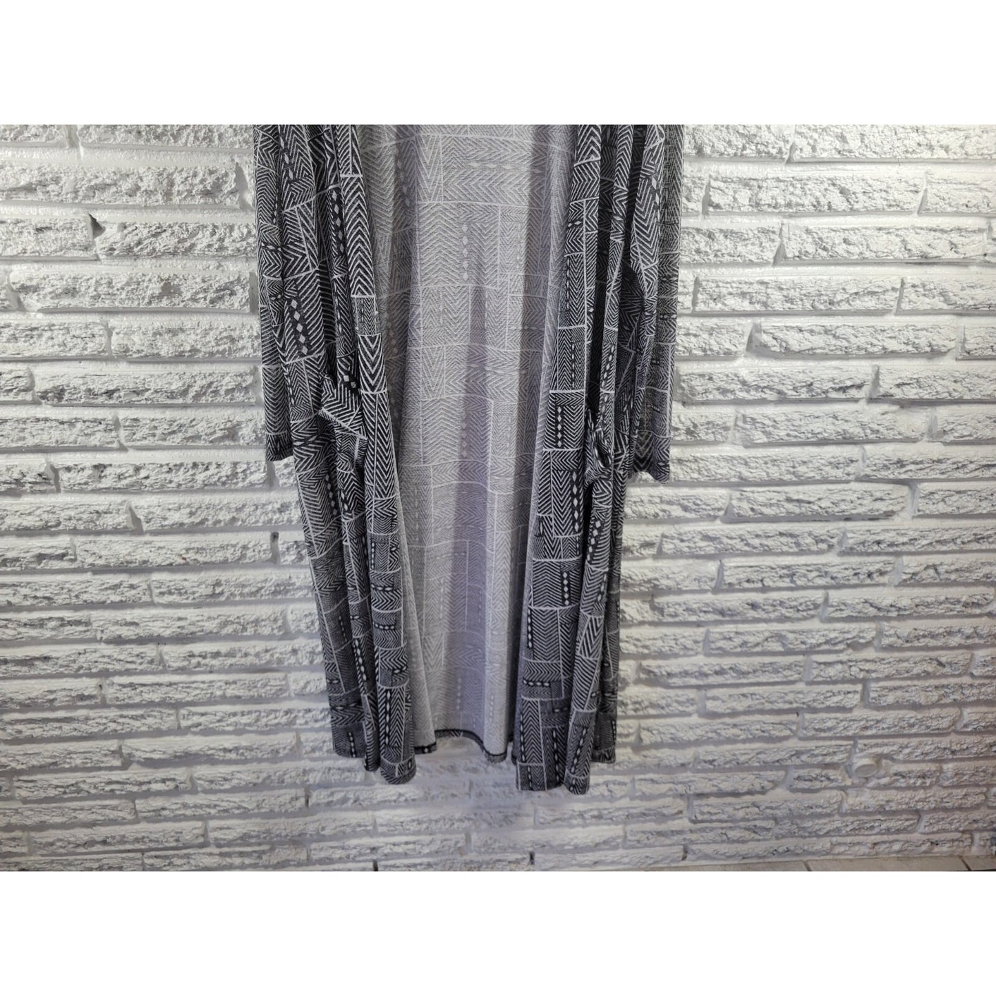 Lularoe Womens Top Extra Large Cardigan Duster Open Black Sheer Mesh Asymmetric