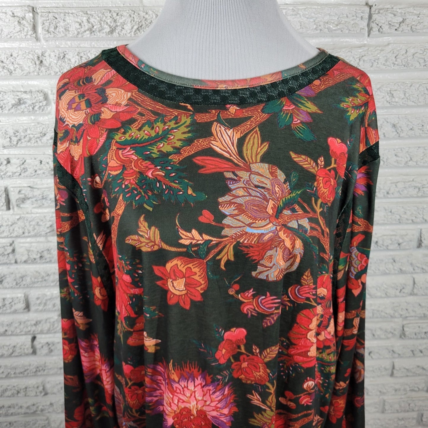 Cato Womens Top Extra Large Long Sleeve Green Red Floral Mesh Neckline Casual