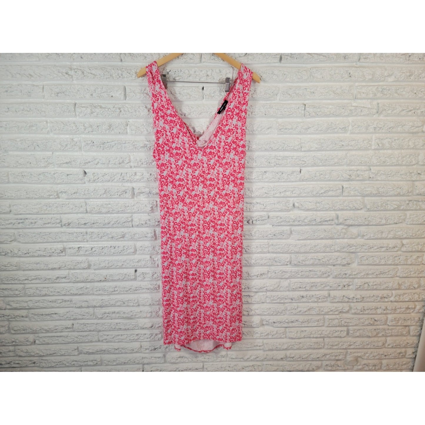 BCBG Paris Womens Dress XXL Plus Tank Wrap Pink Floral Sleeveless Open Back