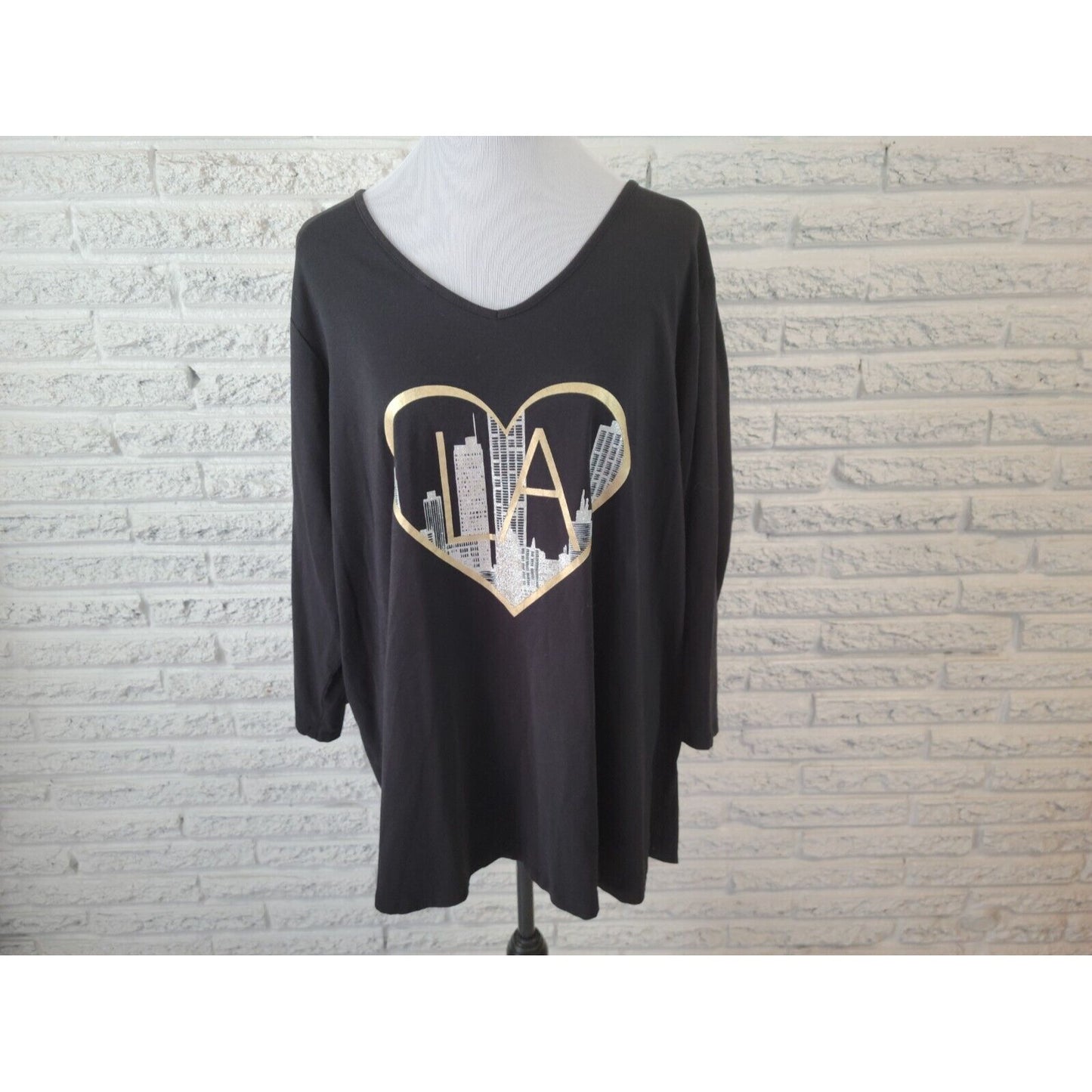 Avenue Womens Top 26 28 Plus Tee Tunic Los Angeles Cityscape 3/4 Sleeve Metallic