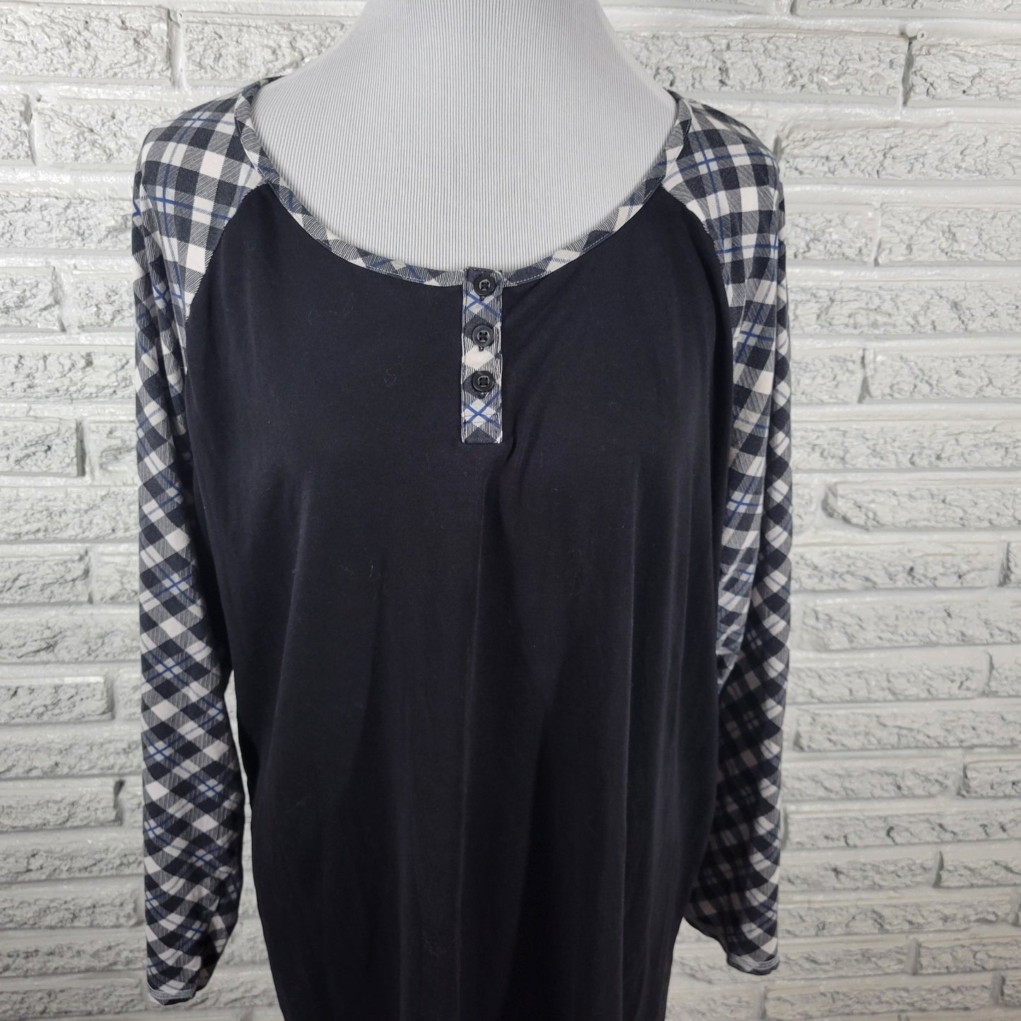 Cacique Womens Pajama Top 22 24 Plus Black Plaid Lightweight Cotton Blend Lounge