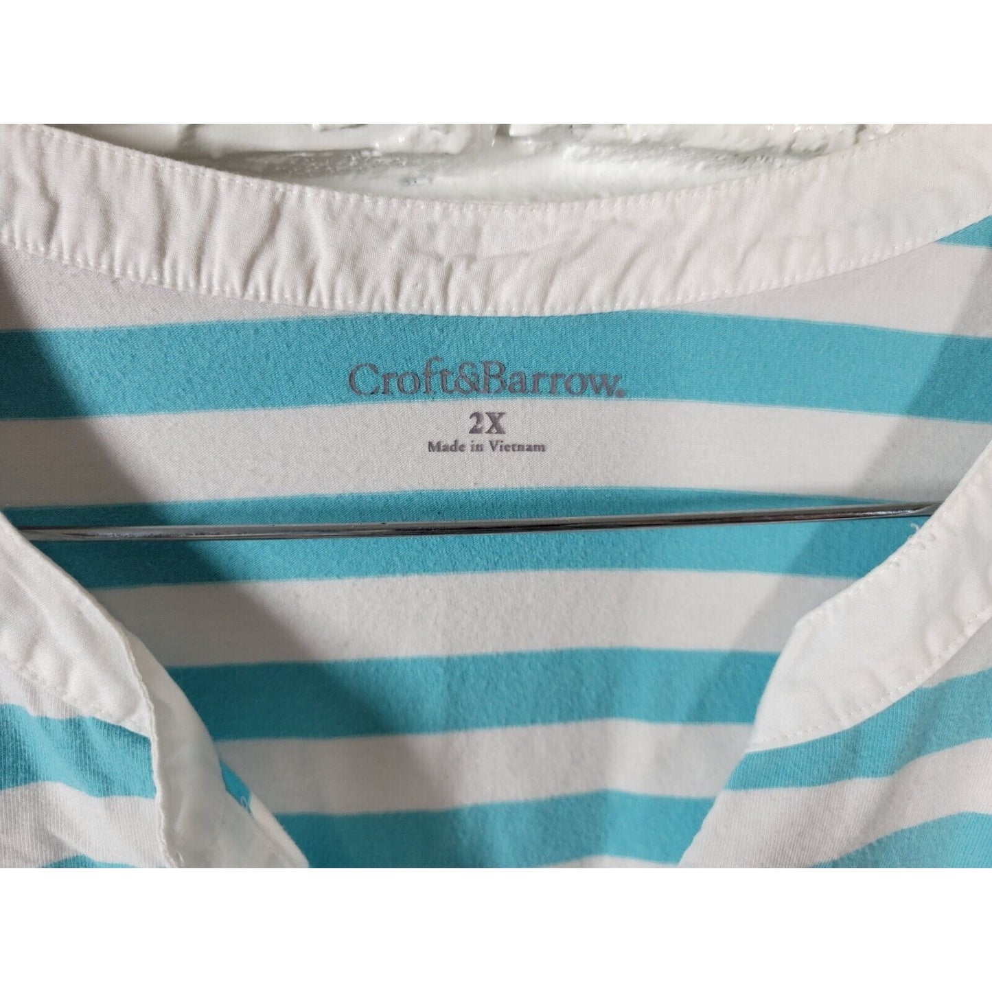 Croft Barrow Womens Top 2X Plus Sleeveless Blue Stripe Pockets Quarter Button