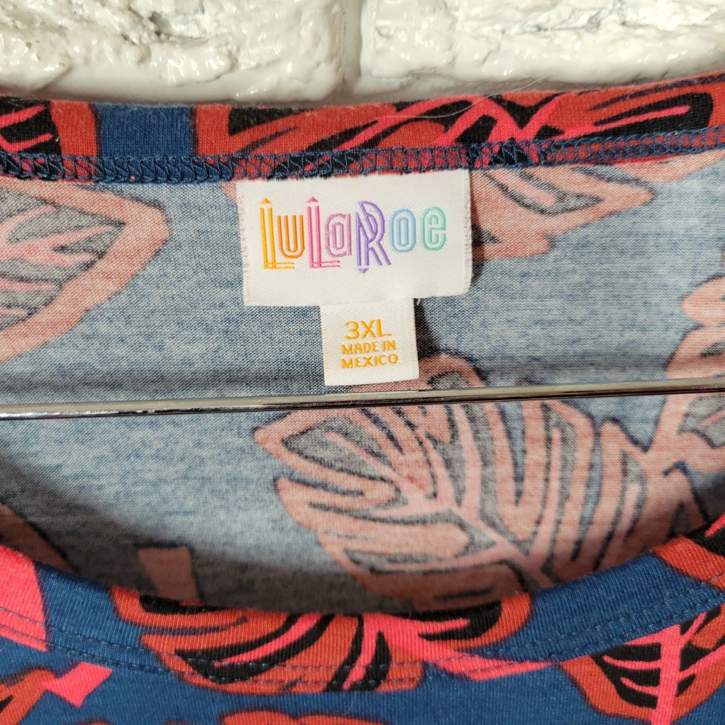 LuLaRoe 3XL Dress Blue Floral Plus Size Knee Length Short Sleeve Stretch Travel