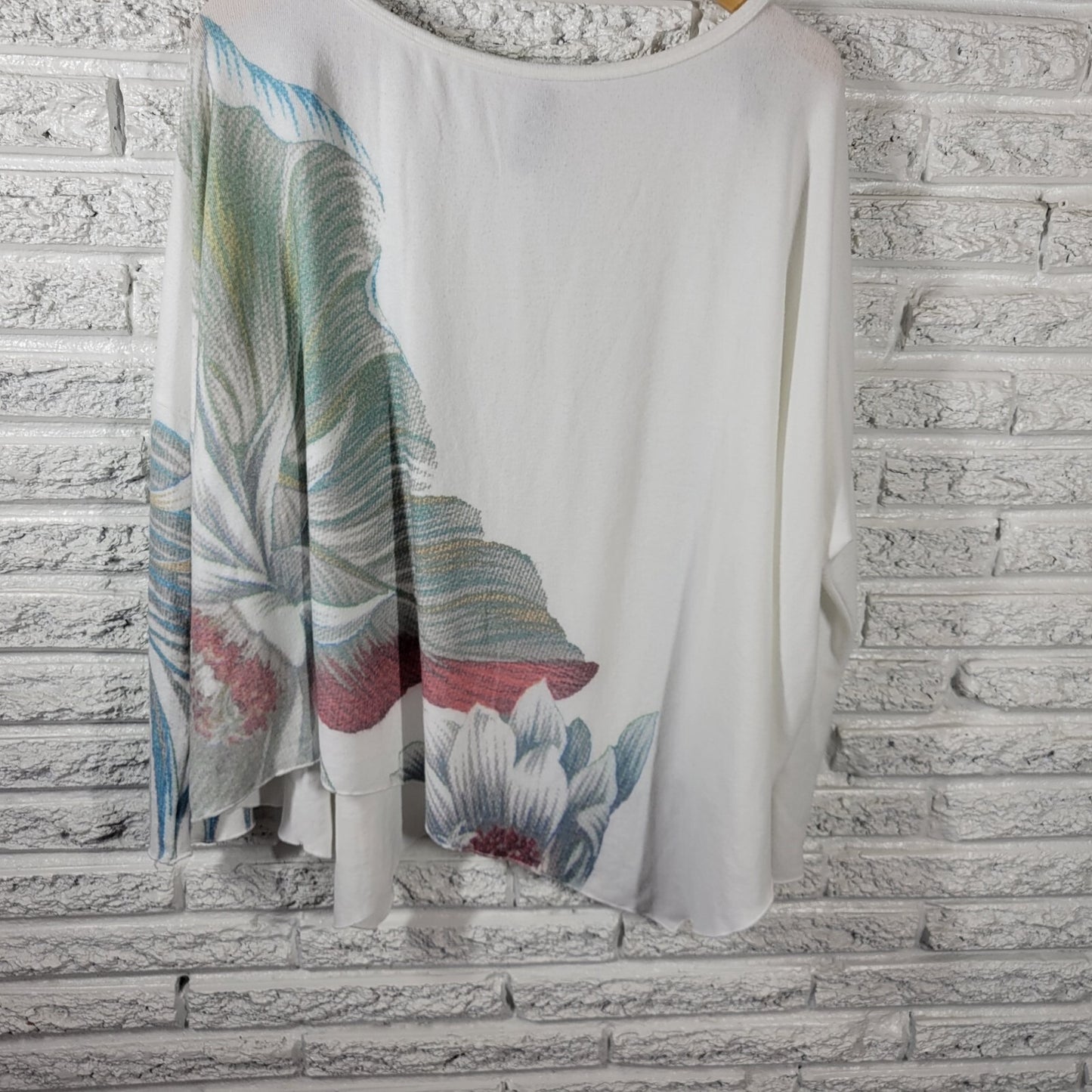 GO Couture Women Top Extra Large Oversized Long Sleeve Blue Green Floral Soft