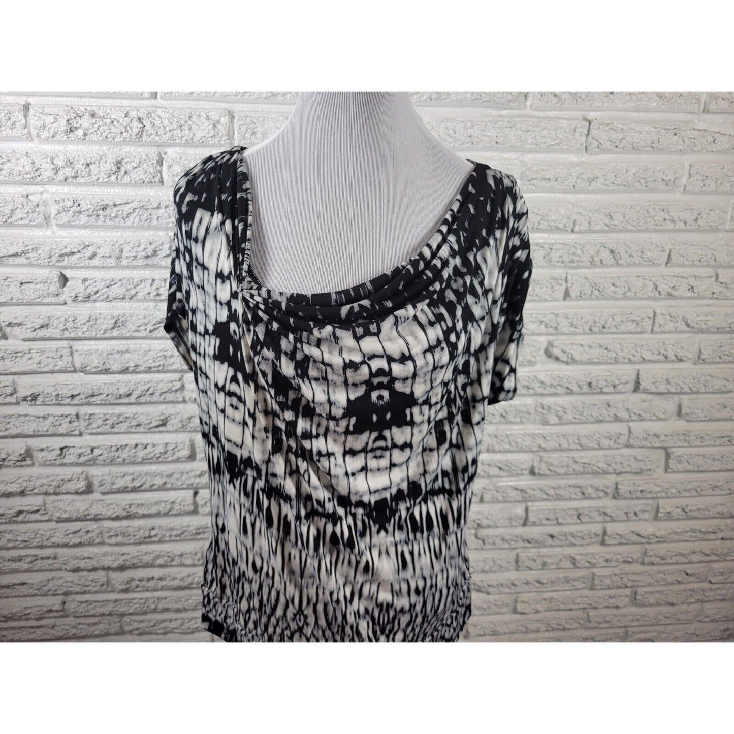 New York & Co Womens Top Extra Large Sleeveless Black Watercolor Draped Neck