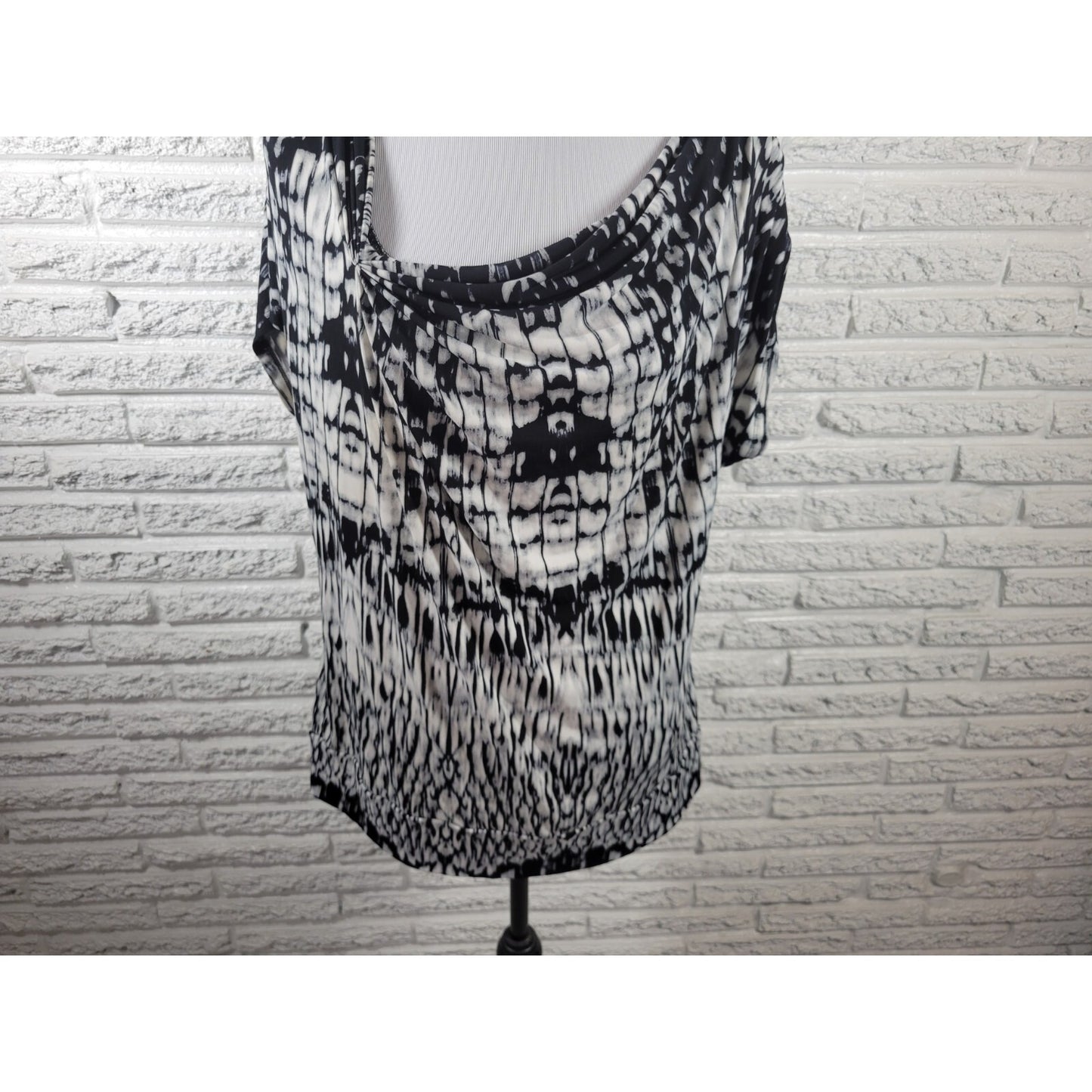 New York & Co Womens Top Extra Large Sleeveless Black Watercolor Draped Neck