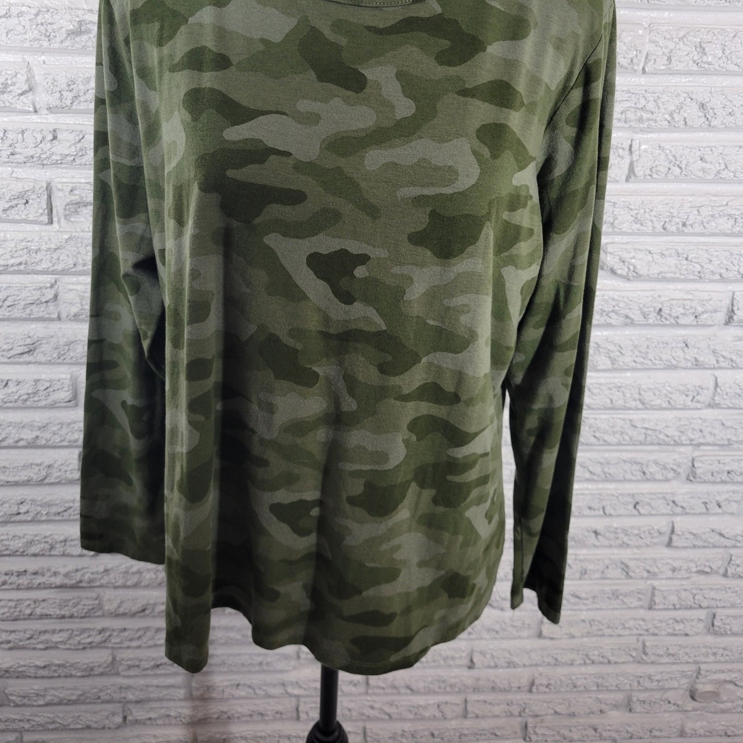 Ana Womens Top XXL 2XL Plus Tee Long Sleeve Green Camouflage Cotton Blend Comfy