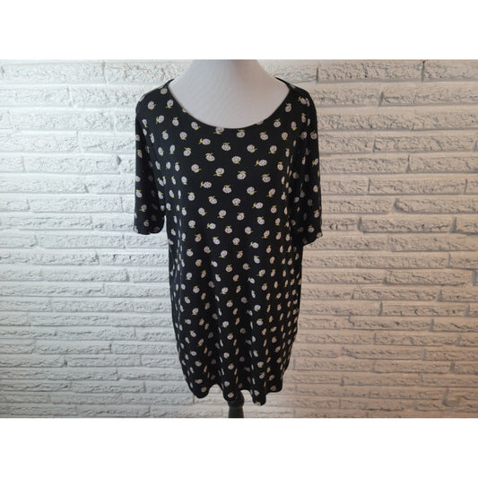 J Jill Womens Top Extra Large XL Tee Pima Shirttail Daisies Black Cotton Casual
