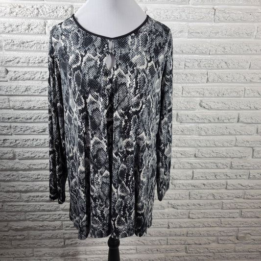Susan Graver QVC Womens Top 1X Plus Tunic Keyhole Neck Black Animal Print Career