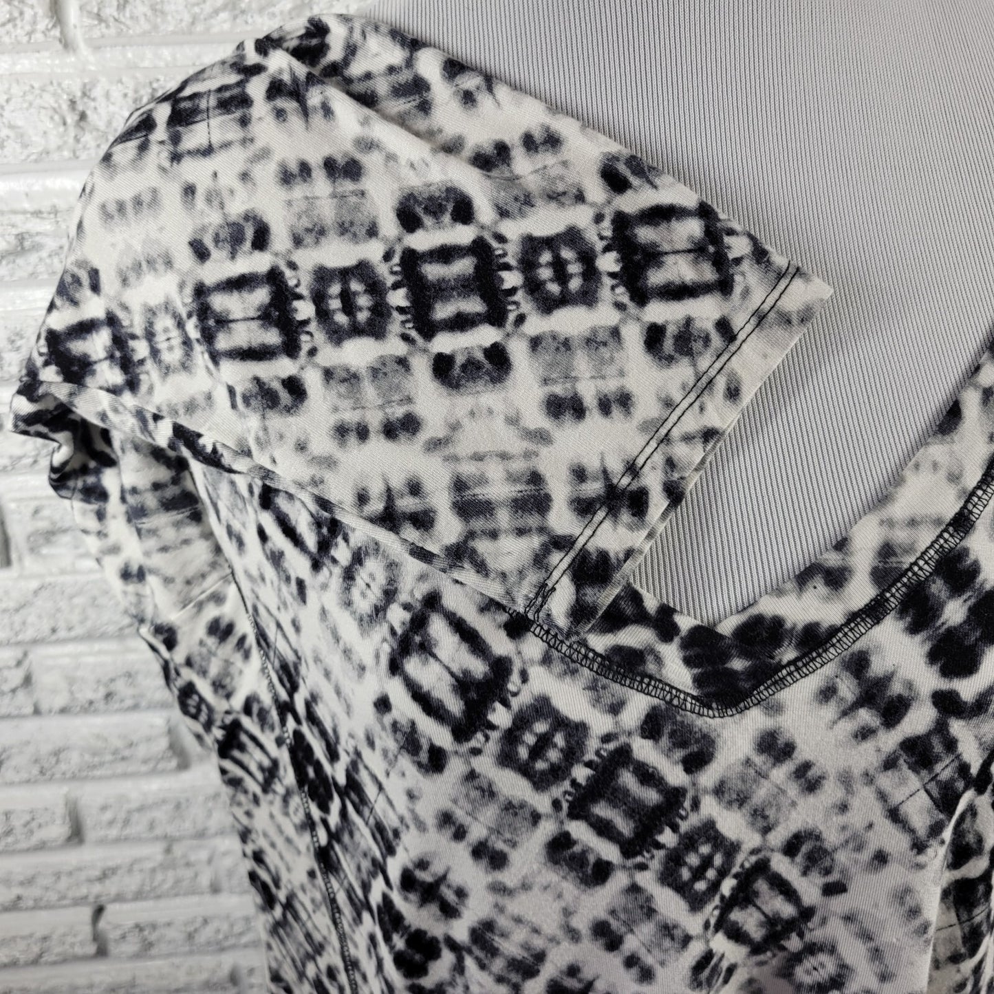 Rose Olive Womens Top 1X Plus Tunic 3/4 Sleeve Rayon Spandex Black White Tie Dye