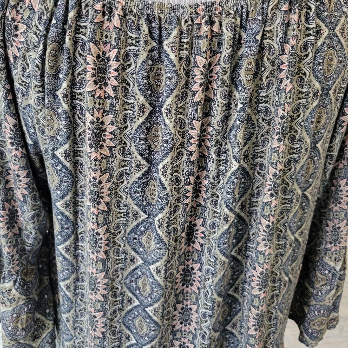 Style Co Womens Top 0X 3/4 Bell Sleeve On Off Shoulder Green Pink Lightweight